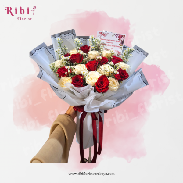BUKET BUNGA MAWAR MERAH PUTIH (FRESH)