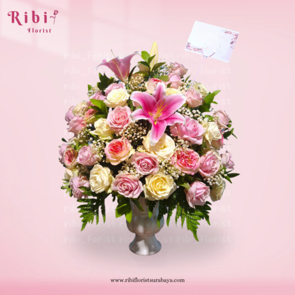 BUNGA MEJA VAS PINK WHITE MINIMALIST (FRESH)